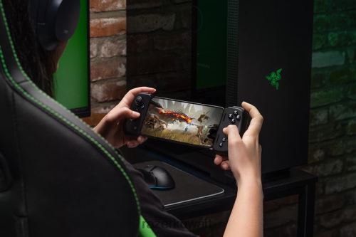 متحرك Razer كيشي v2 للآيفون لون واحد 86D686181